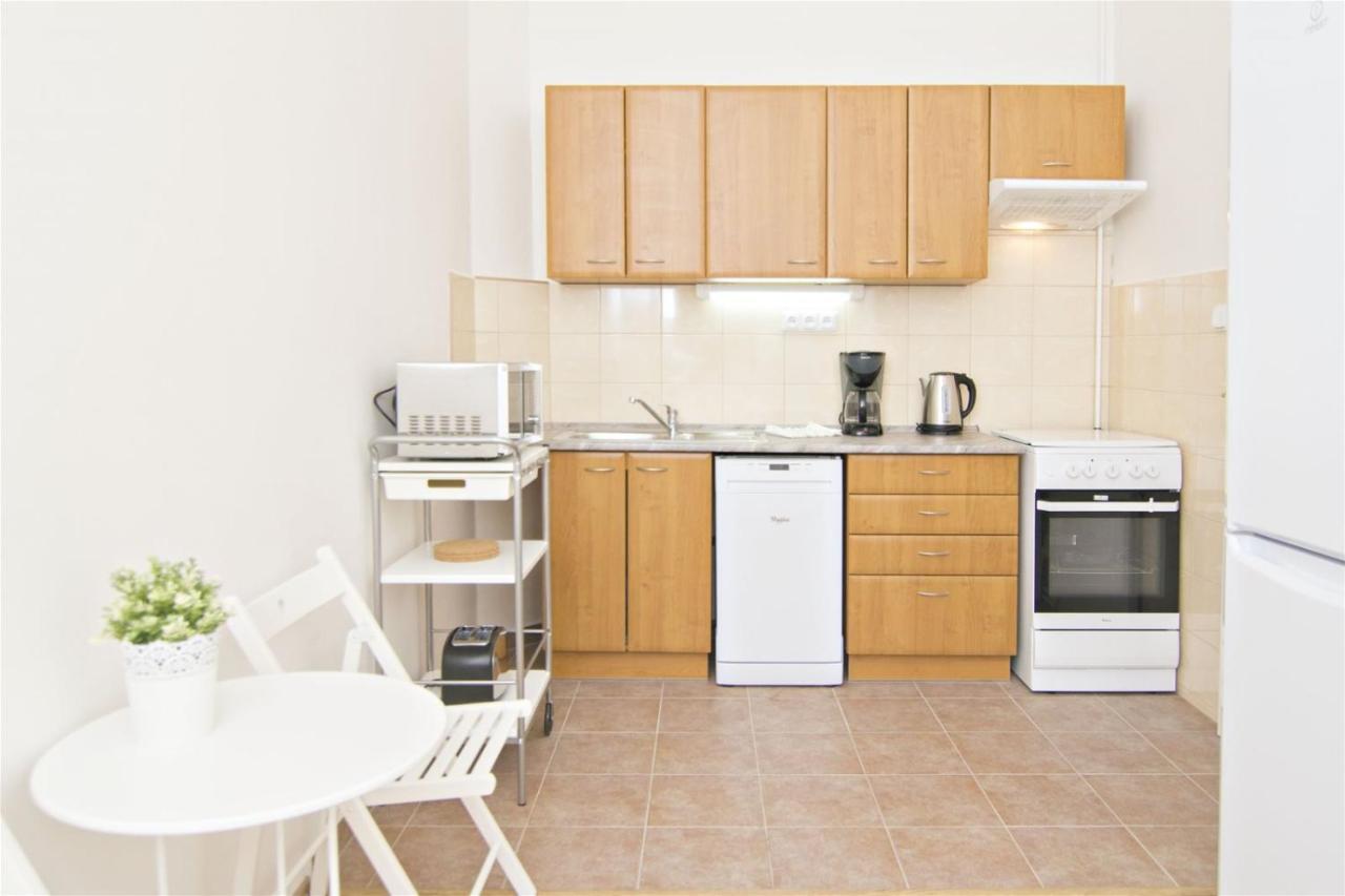 Apartments With 2 Bathrooms- 5 Minutes From Old Town - 102 M2 Praga Exterior foto