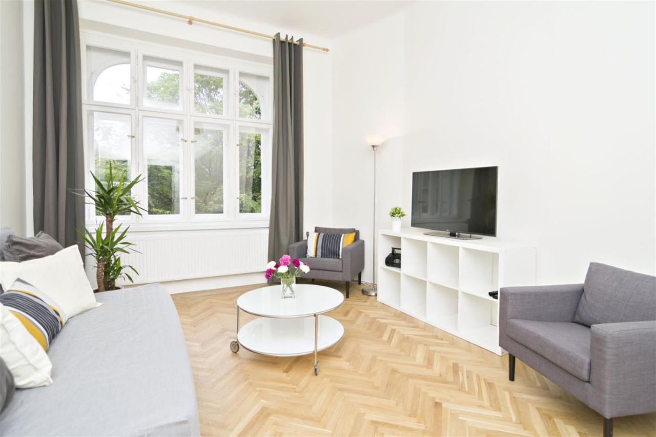 Apartments With 2 Bathrooms- 5 Minutes From Old Town - 102 M2 Praga Exterior foto