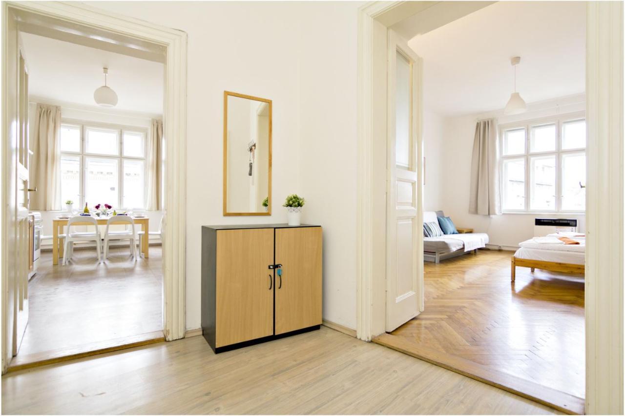 Apartments With 2 Bathrooms- 5 Minutes From Old Town - 102 M2 Praga Exterior foto